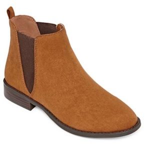 Chelsea boot *SOLD*